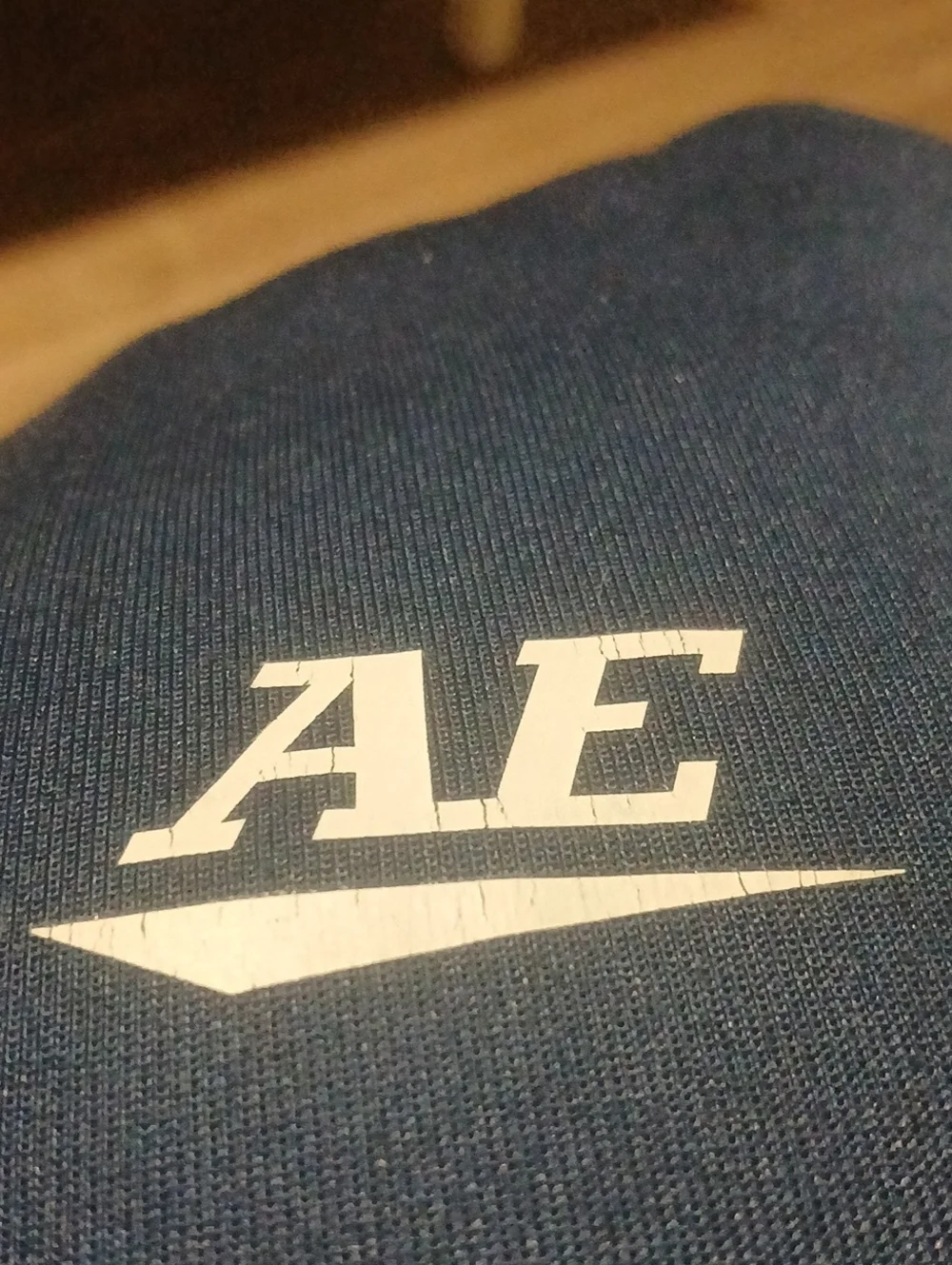 Men AE Jacket - Picture 5 of 6
